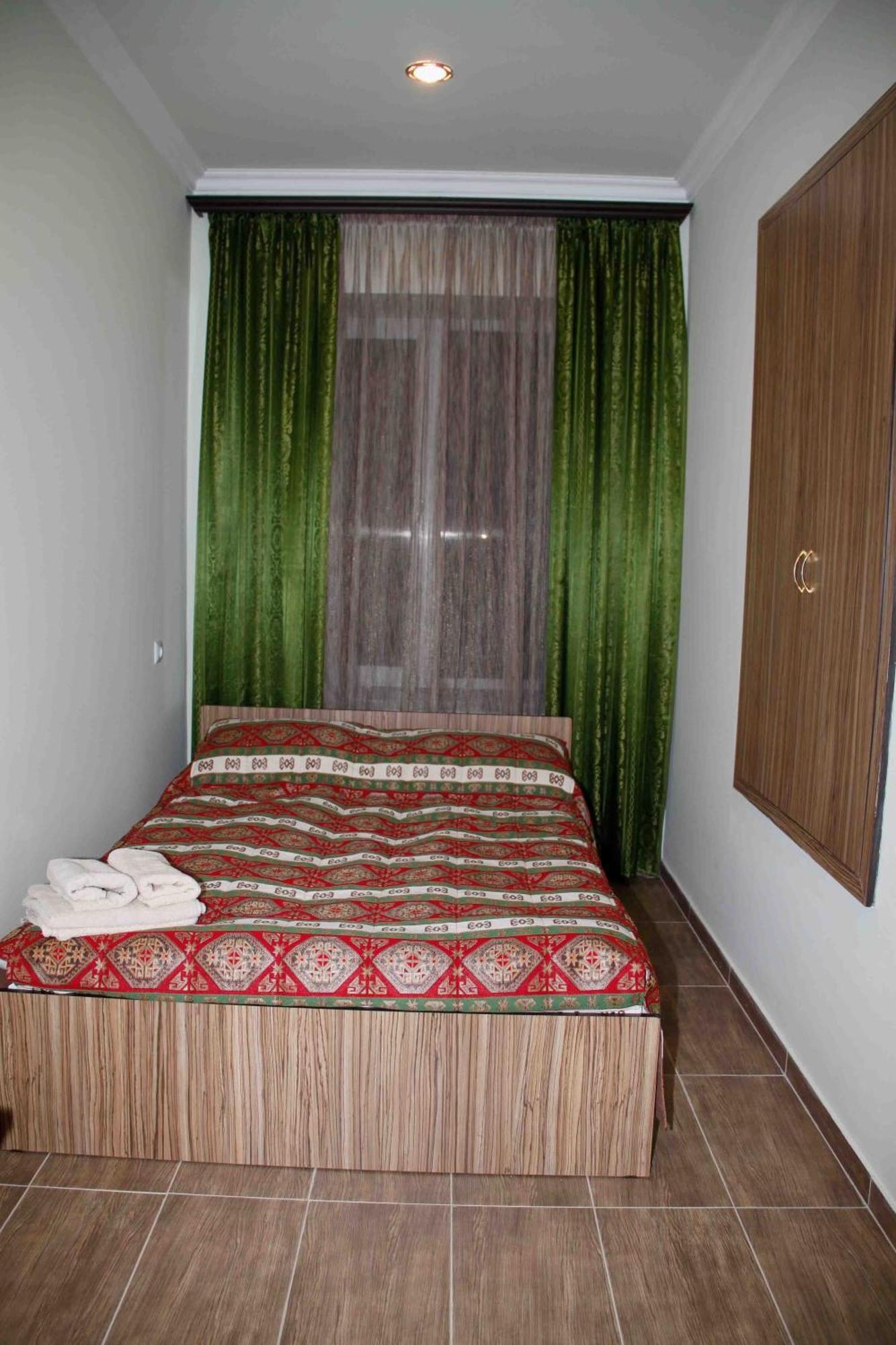 Zanger Hotel Goris Kamer foto