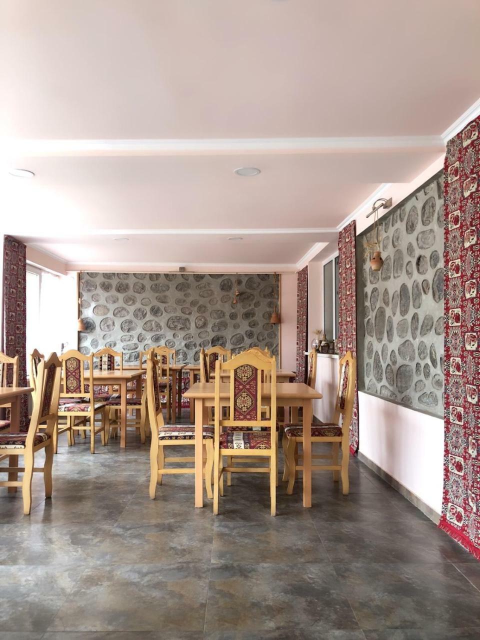 Zanger Hotel Goris Buitenkant foto