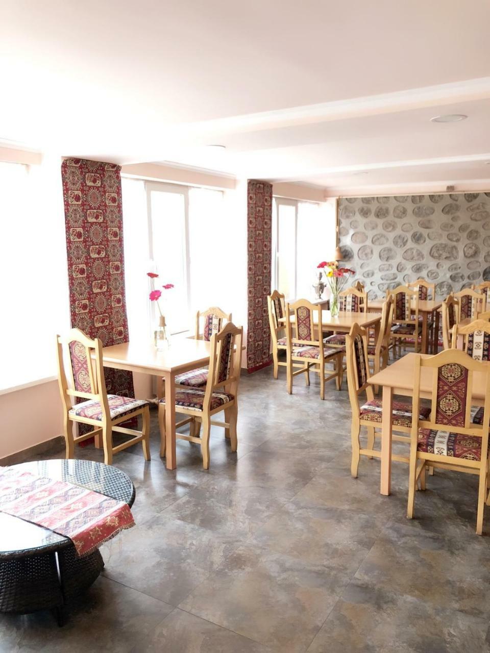 Zanger Hotel Goris Buitenkant foto